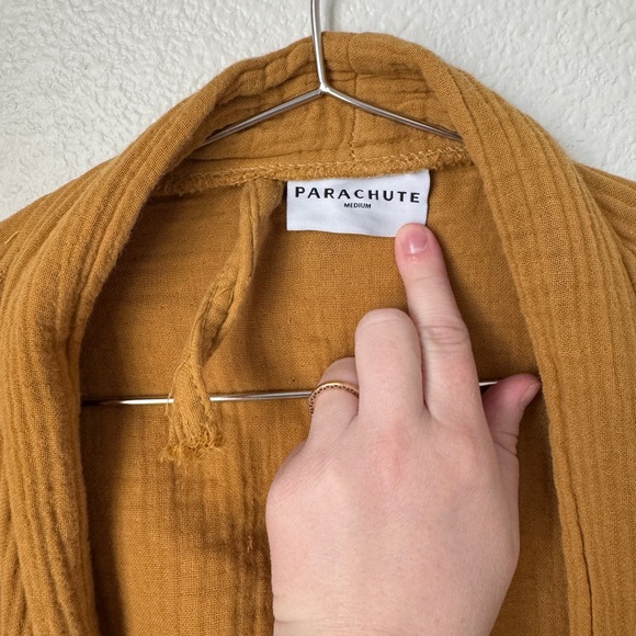 Parachute robe - Picture 2 of 5